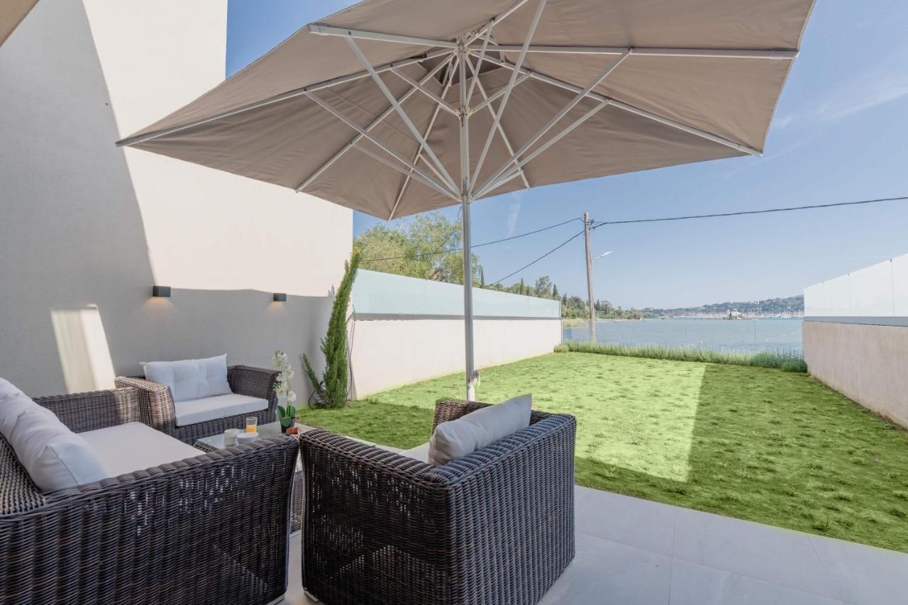 Swans Luxury Homes Комено Стая снимка
