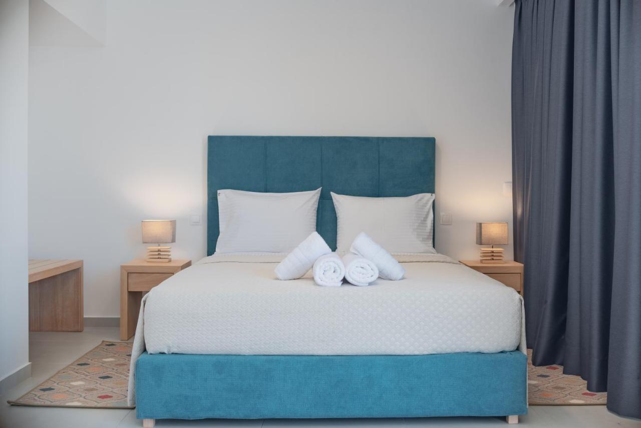 Swans Luxury Homes Комено Екстериор снимка